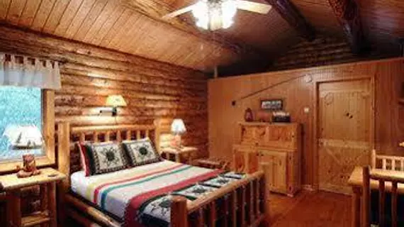 Silverwolf Log Chalet Resort | Montana - Whitefish (ve civarı) - Coram