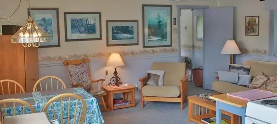 Beach House Salt Spring Bed and Breakfast | Britanya Kolombiyası - Salt Spring Island