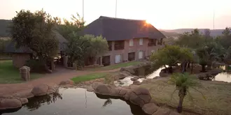 Zebra Country Lodge