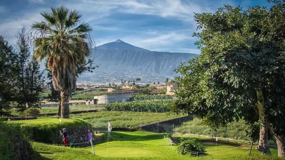 Club Tarahal | Kanarya Adaları - Santa Cruz de Tenerife - Puerto de la Cruz