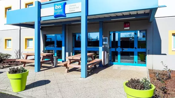 ibis budget Clermont Ferrand Sud | Auvergne-Rhone-Alpes - Puy-de-Dome (bölge) - Aubiere