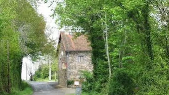 Auberge de la Hulotte | Auvergne-Rhone-Alpes - Puy-de-Dome (bölge) - Saint-Jacques-d'Ambur