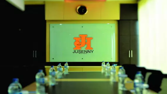 Jusenny Hotel | West Java - Cakarta (ve civarı) - Cakarta - Güney Jakarta - Kebayoran Baru