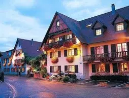 Hotel Restaurant A L'Etoile | Grand Est - Bas-Rhin (bölge) - Strasbourg (ve civarı) - Wingersheim les Quatre Bans