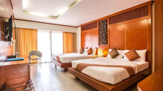 Lanta Casuarina Beach Resort | Krabi İli - Ko Lanta