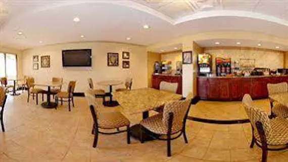 Comfort Inn Birmingham Homewood | Alabama - Birmingham (ve civarı) - Homewood