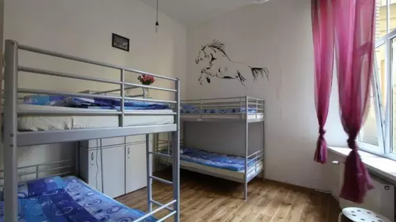 Hostel Yellow | Küçük Polonya Voyvodalığı - Krakow (ve civarı) - Krakow - Stare Miasto