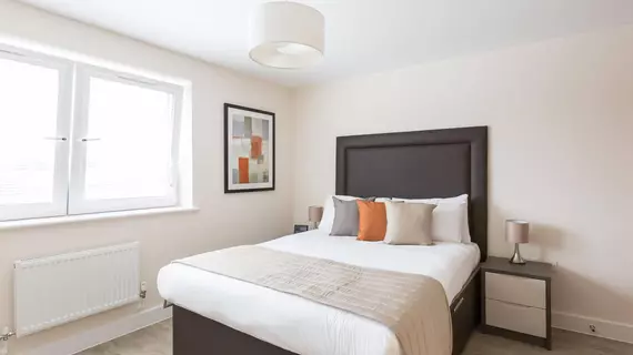 Central Gate House of Fisher Apartments | Berkshire (kontluk) - Newbury