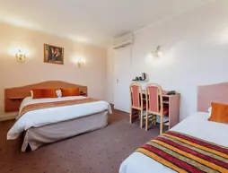 Logis Hotel Sandrina | Nouvelle-Aquitaine - Deux-Sevres (bölge) - Niort - Saint-Florent