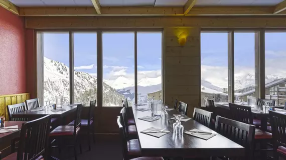 Hotel Club MMV Les Mélèzes | Auvergne-Rhone-Alpes - Savoie (bölge) - Bourg-Saint-Maurice