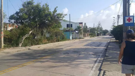 Ground Road Native Place | San Andres y Providencia - San Andres