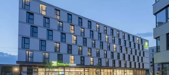 Holiday Inn Express Freiburg City Centre | Baden-Wuerttemberg - Freiburg im Breisgau