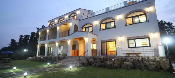 Goodstay Nomad Pension in Jeju | Jeju Adası - Seogwipo - Seogwipo Şehri