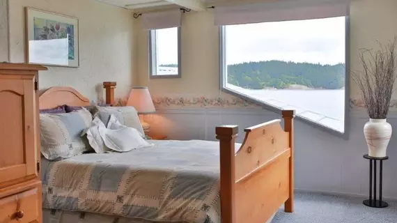 Beach House Salt Spring Bed and Breakfast | Britanya Kolombiyası - Salt Spring Island