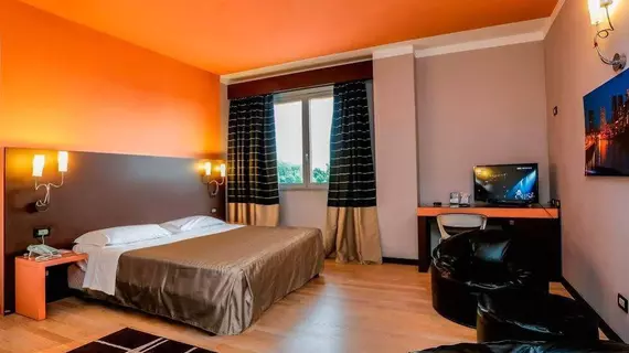 Hotel Motel Prestige | Piedmont - Turin (ve civarı) - Grugliasco