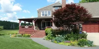 On Cranberry Pond Bed and Breakfast