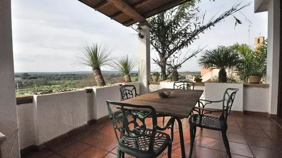 Felline In B&B | Puglia - Lecce (il) - Alliste