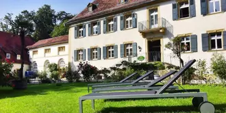 Hotel Schloss Heinsheim