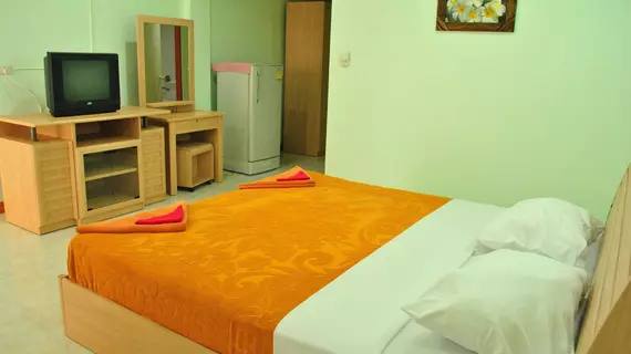 Karon Village Hotel | Phuket (ve civarı) - Thalang