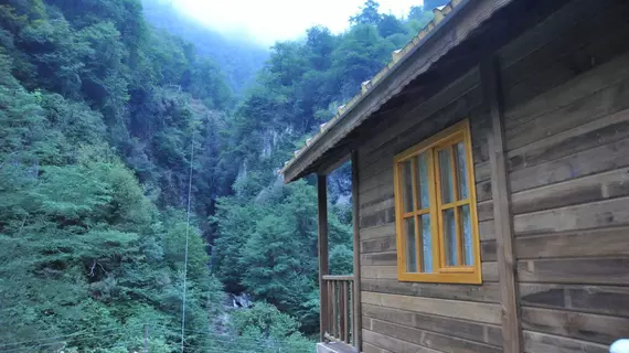 Mencuna Konaklari | Artvin - Arhavi