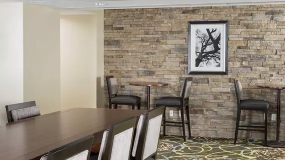 Staybridge Suites Atlanta - Midtown | Georgia - Atlanta (ve civarı) - Atlanta - Downtown Atlanta