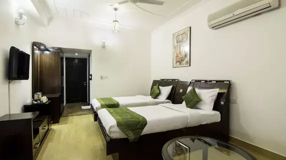 Hotel Four Sight | Haryana - Gurugram (ve civarı) - Gurugram - Sector 14