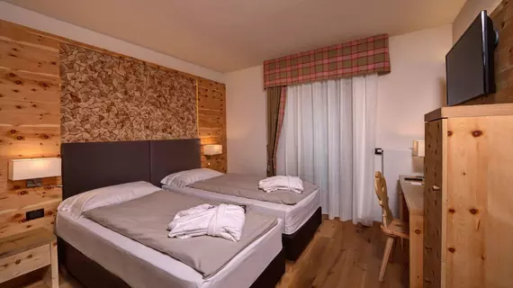 Hotel Palace Ravelli | Trentino-Alto Adige - Trento İli - Mezzana