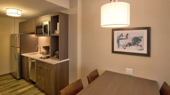 TownePlace Suites Miami Airport | Florida - Miami (ve civarı) - Miami