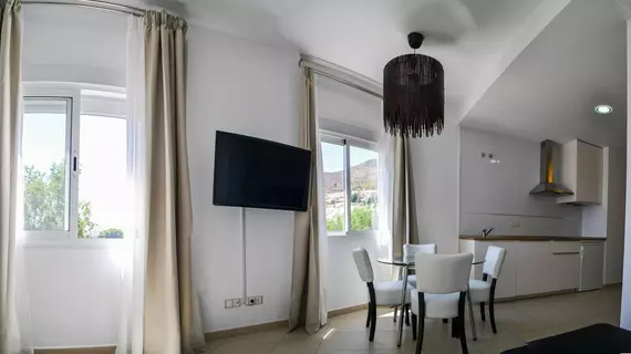 Apartamentos Dos Olivos | Andalucia - Malaga İli - Benalmadena