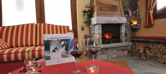 Hotel Le Petit Abri | Valle d'Aosta - Ayas - Champoluc