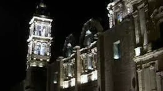 Hostal Casa Castillo | Michoacan - Morelia (ve civarı) - Morelia - Tarihi Kent Merkezi