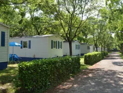 Camping Village Citta' di Milano | Lombardy - Milano (ve civarı) - Milano