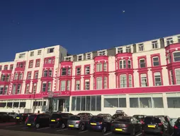 Tiffany's Hotel | Lancashire (kontluk) - Blackpool - Kuzey Sahili