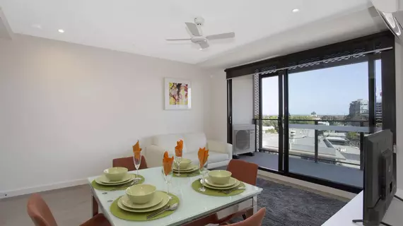 St Kilda Holiday Apartments | Victoria - Melbourne (ve civarı) - St Kilda