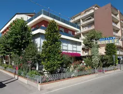 Hotel Adele | Rimini (vilayet) - Bellaria-Igea Marina - Cagnona