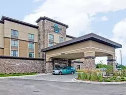 Homewood Suites by Hilton Waterloo/St. Jacobs | Ontario - Kitchener (ve civarı) - Township of Woolwich