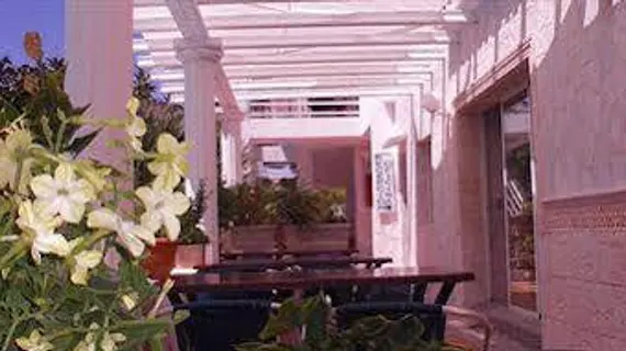 Hostal La Paloma I | Valencia Bölgesi - Alicante (vilayet) - Marina Alta - Calpe