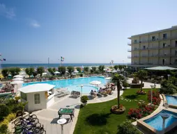 Hotel Miramare | Marche - Pesaro and Urbino (vilayet) - Gabicce Mare