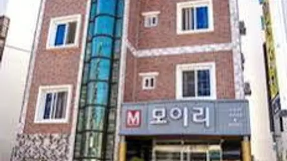 Moiri Guesthouse Hostel | Güney Jeolla - Suncheon (ve civarı) - Yeosu