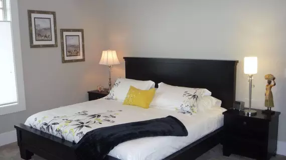 Hilltop Escape Bed & Breakfast | Britanya Kolombiyası - Kelowna - Southwest Mission