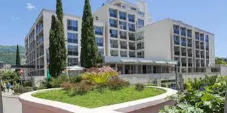 Sentido Tara Hotel