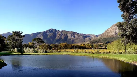 La Petite Dauphine | Western Cape (il) - West Coast DC - Drakenstein - Cape Town (ve civarı) - Franschhoek