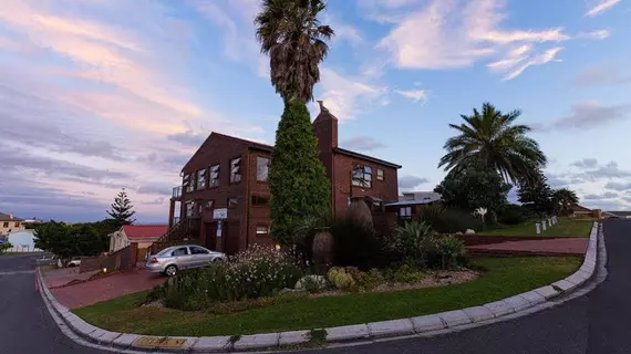 White Shark Guest House | Western Cape (il) - Overberg District Municipality - Overstrand - Stanford - Greater Hermanus