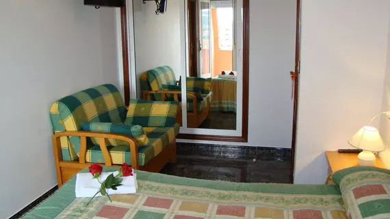 Hostal San Roque | Galicia - Pontevedra (vilayet) - Sanxenxo