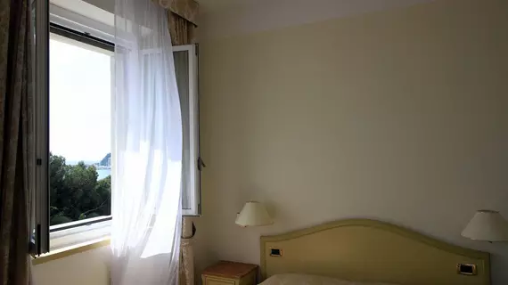 Ena Hotel | Liguria - Cenova (il) - Ponente - Cenova (ve civarı) - Arenzano