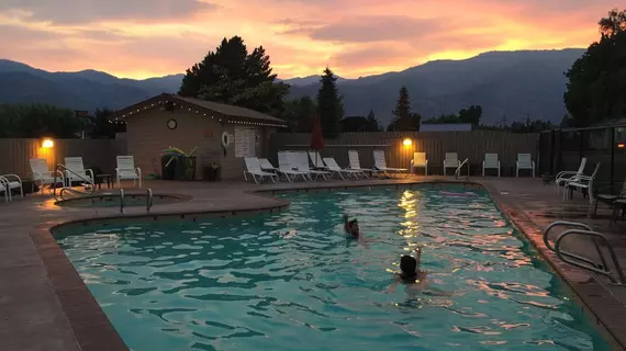 Mountain View Lodge | Washington - Wenatchee - Lake Chelan (ve civarı) - Manson