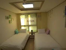 Cozybox Guesthouse | Gyeonggi - Seul (ve civarı) - Seul - Shinchon