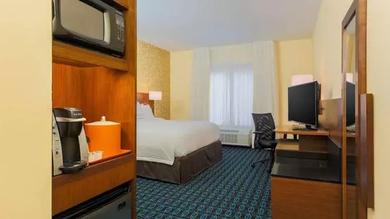 Fairfield Inn & Suites Alexandria | Louisiana - Alexandria (ve civarı) - Alexandria