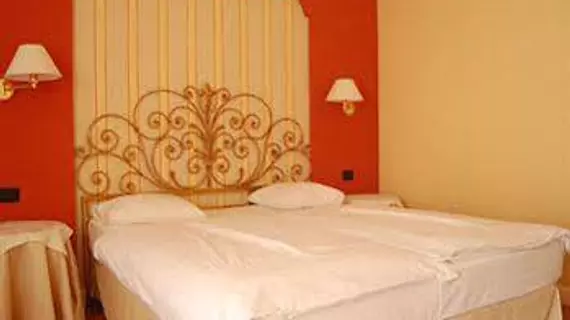 Hotel Casa Arizzoli | Piedmont - Cannobio