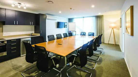 Ramada Suites Albany | Auckland Bölgesi - Auckland (ve civarı) - Albany